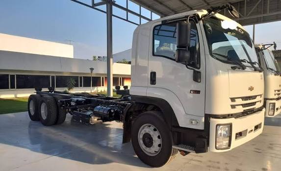 Camiones 750 Plataforma